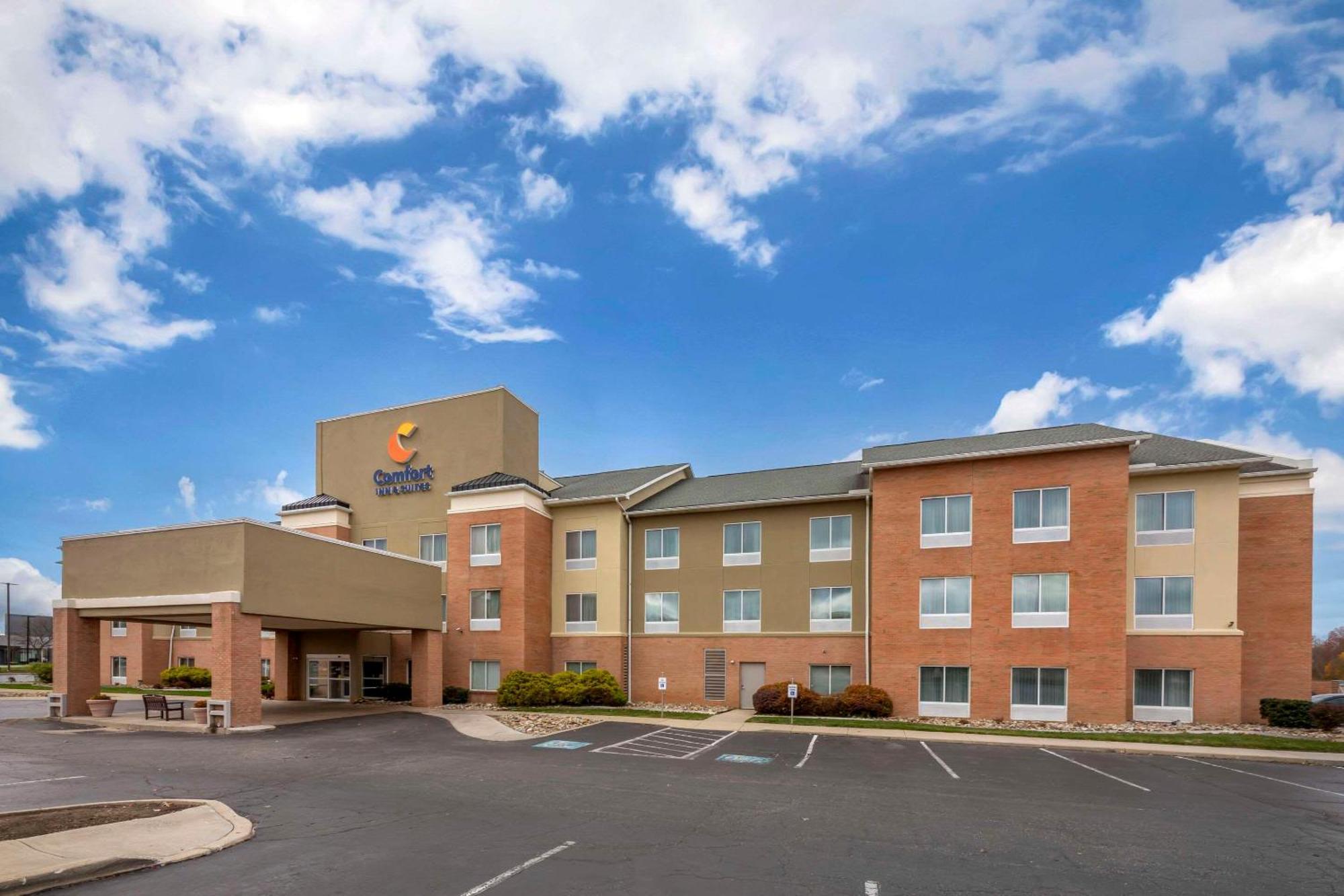 Comfort Inn & Suites Akron South Екстер'єр фото