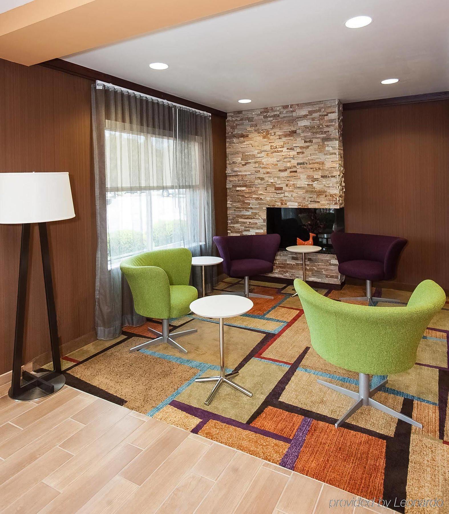 Comfort Inn & Suites Akron South Екстер'єр фото