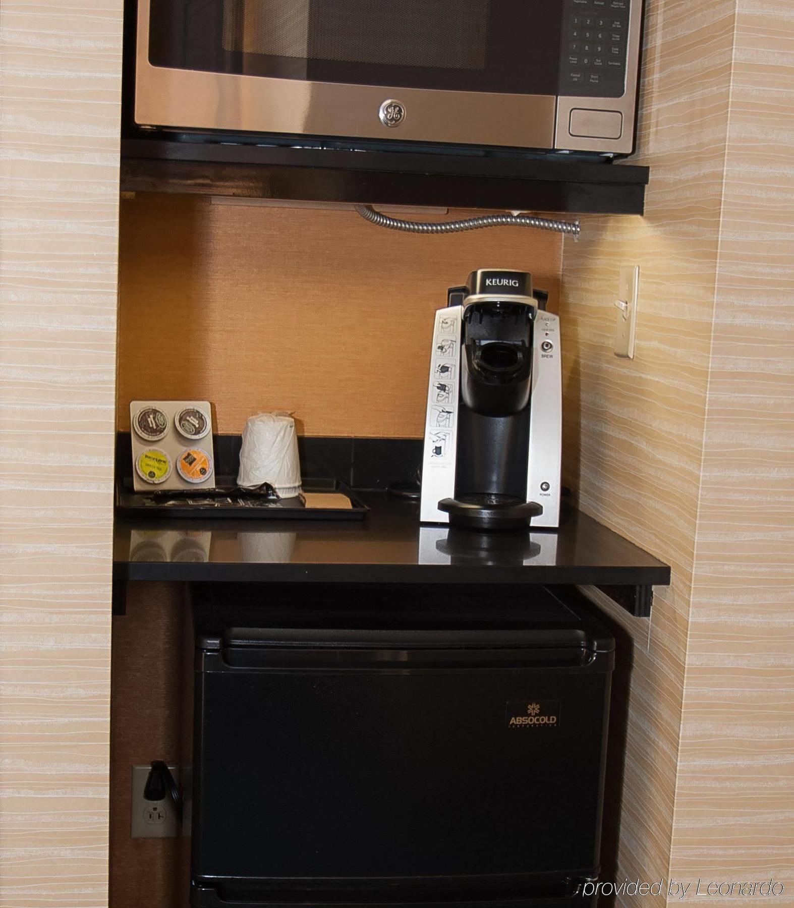 Comfort Inn & Suites Akron South Екстер'єр фото